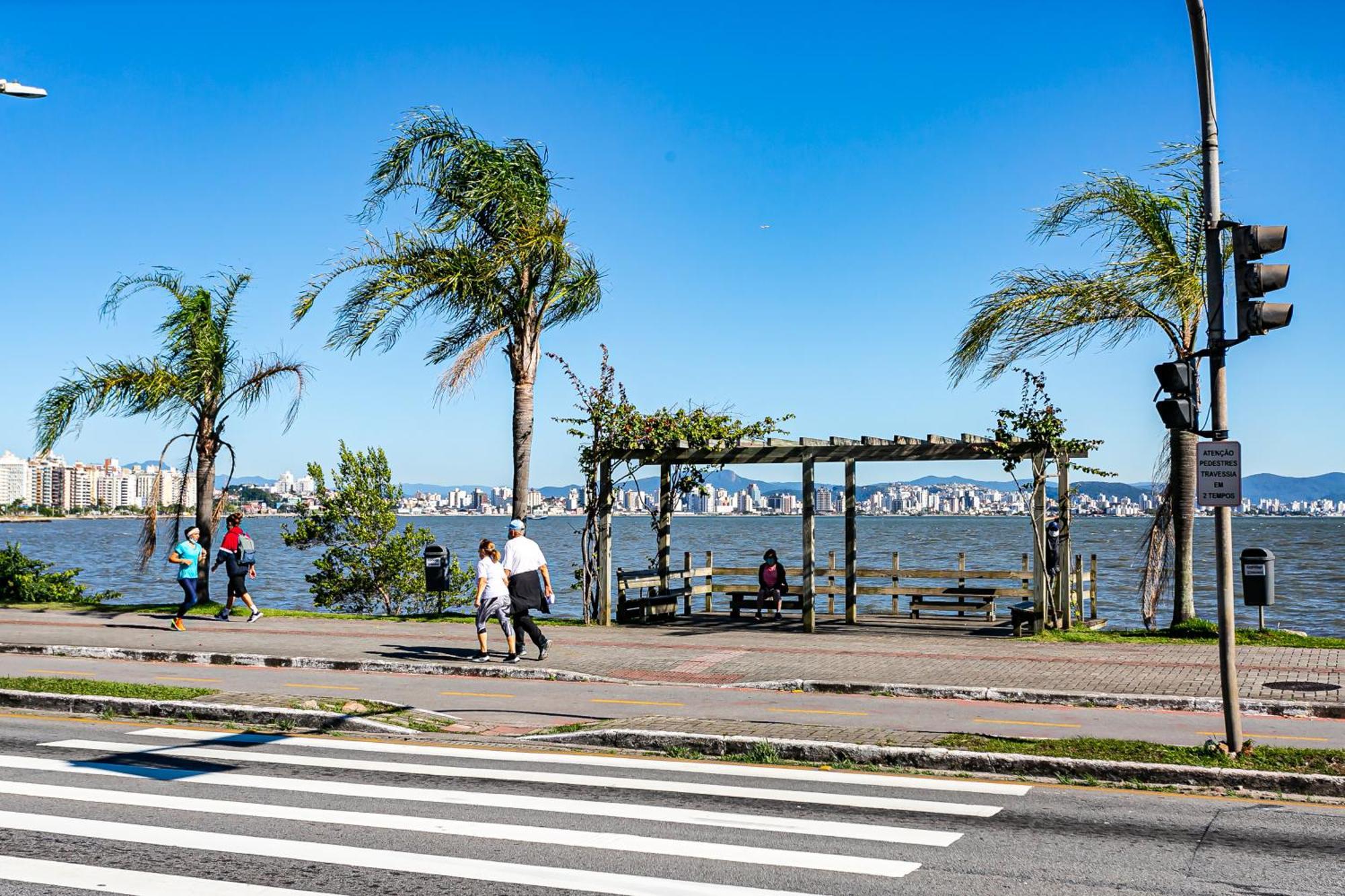 Rio Branco - Predio Novo E Moderno No Centro Apartamento *